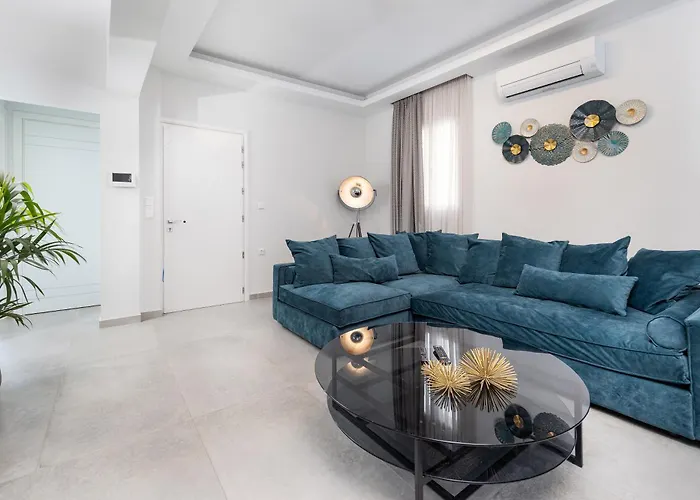 Naxos Town House Holiday home *